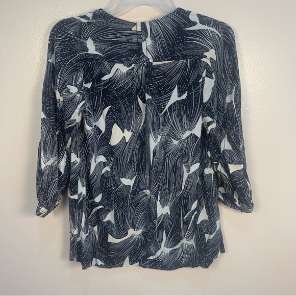 Diane Von Furstenberg Cahil 100% Silk Printed V Neck Blouse - Picture 11 of 13